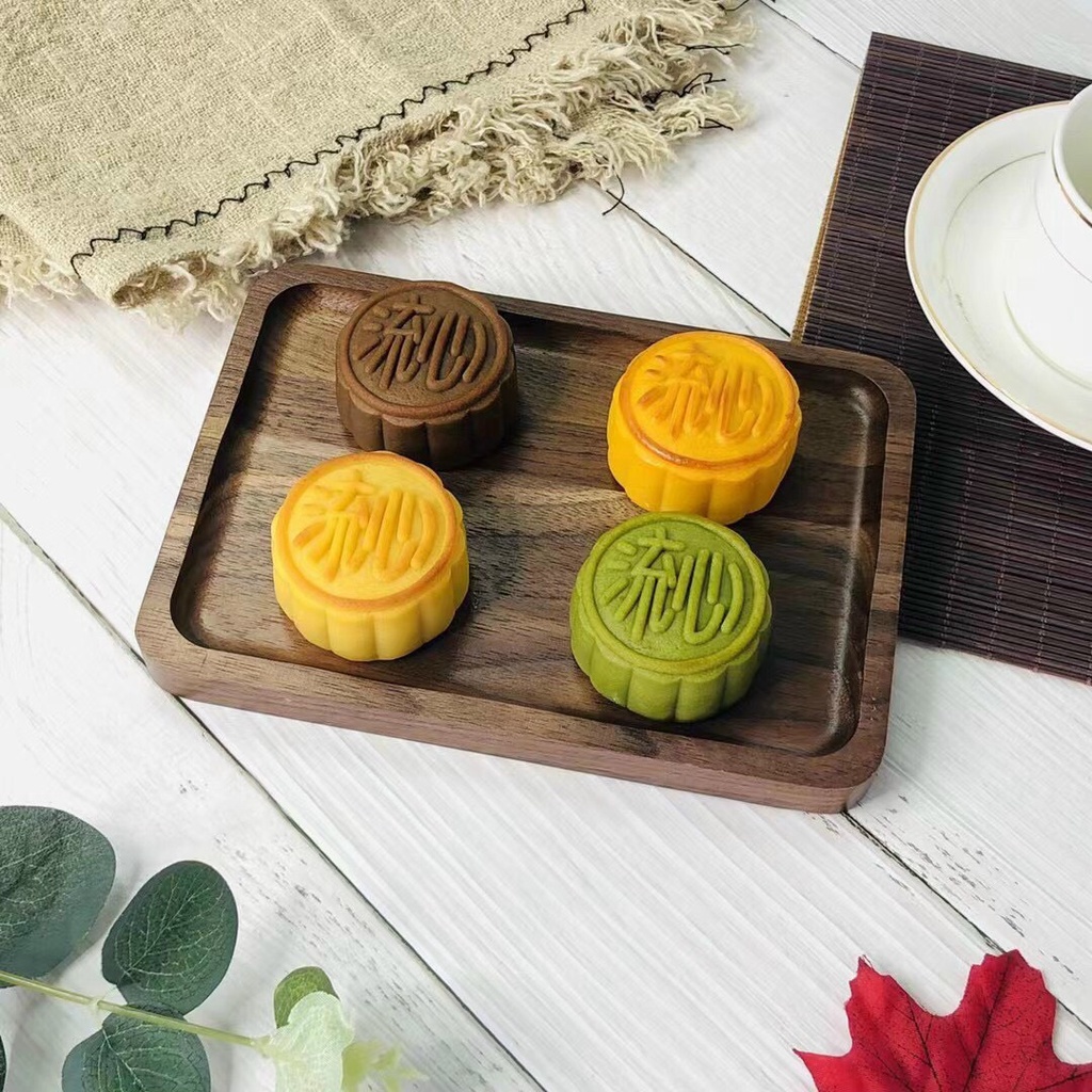 Bánh trung thu Lava Hồng Kông date mới hàng mới về