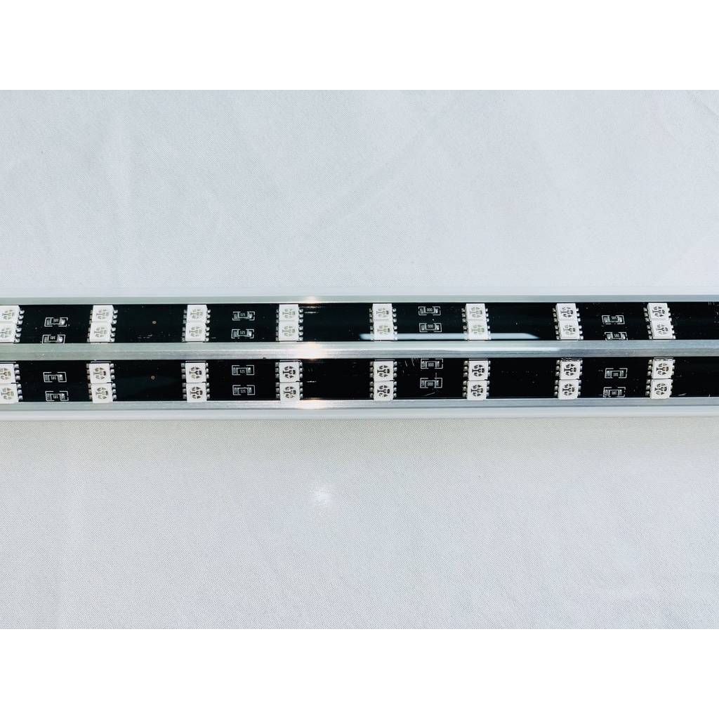 Đèn Led  màu trắng Baoyu BY 90cm 28W, 1m1 32W, 1m4 40W cho bể cá rồng nhỏ Ngân Long Thanh Long