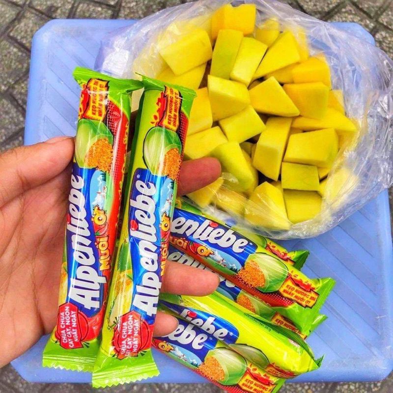 1 Thanh Kẹo Alpenliebe Hương Xoài Nhân Muối Ớt
