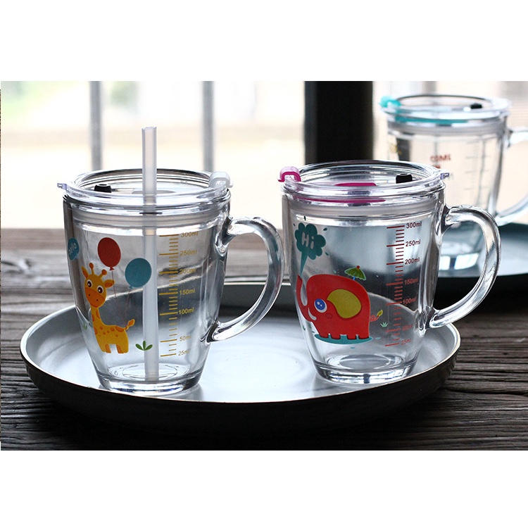 Cốc uống nước kèm ống hút có chia vạch tiện lợi (350ml) loại thủy tinh