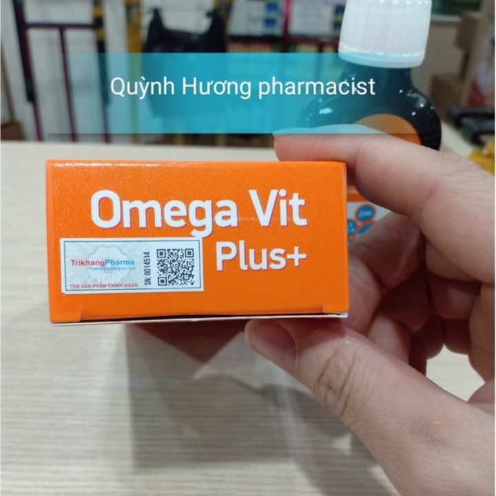 Omega Vit Plus+ chai 100ml giúp bổ sung các vitamin và omega 3 cho bé yêu