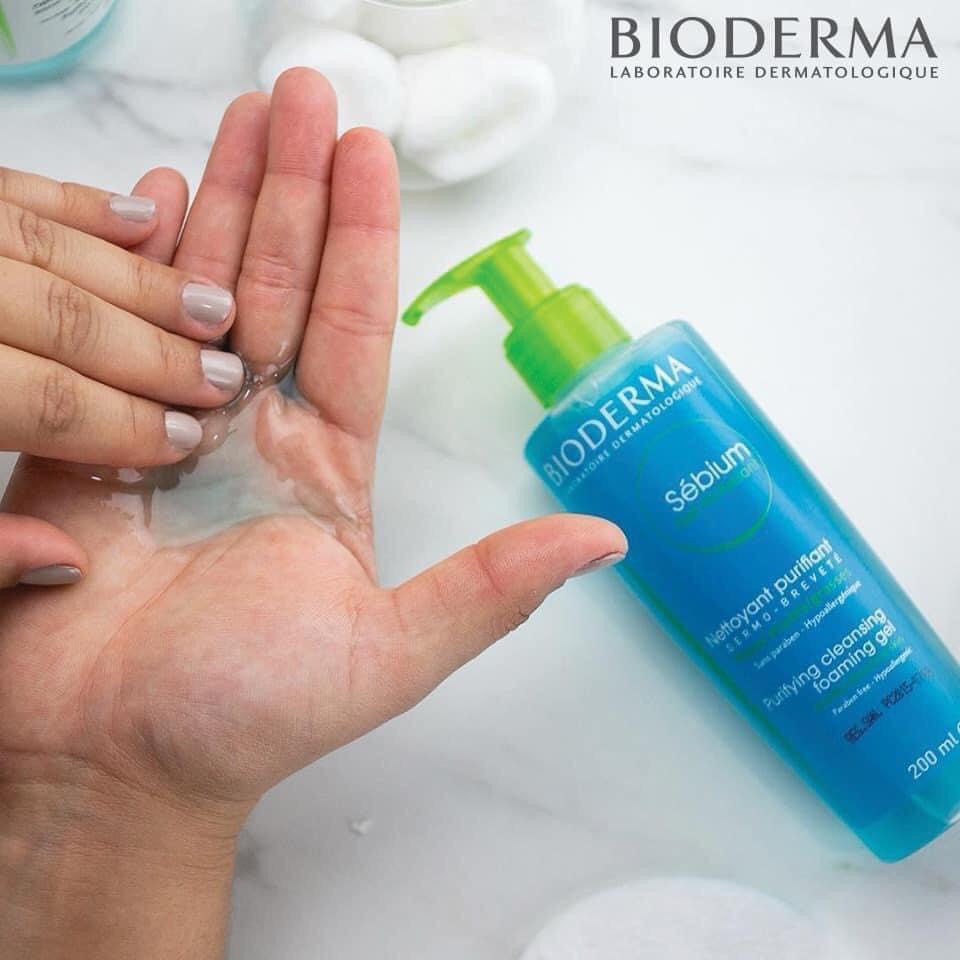 Sữa Rửa Mặt Bioderma Sebium Gel Moussant Tạo Bọt Cho Dầu, Mụn Và Da Hỗn Hợp - 200ml Hàng Pháp Chuẩn