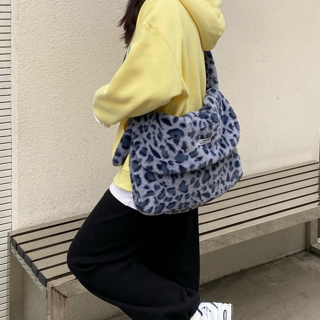 Túi Đeo Chéo Vải Canvas Cỡ Lớn Họa Tiết Da Báo Thời Trang 19603