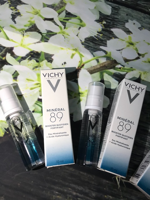 [Mini size 10ml] Dưỡng Chất Giàu Khoáng Chất Giúp Da Sáng Mịn Và Căng Mượt Vichy Mineral 89