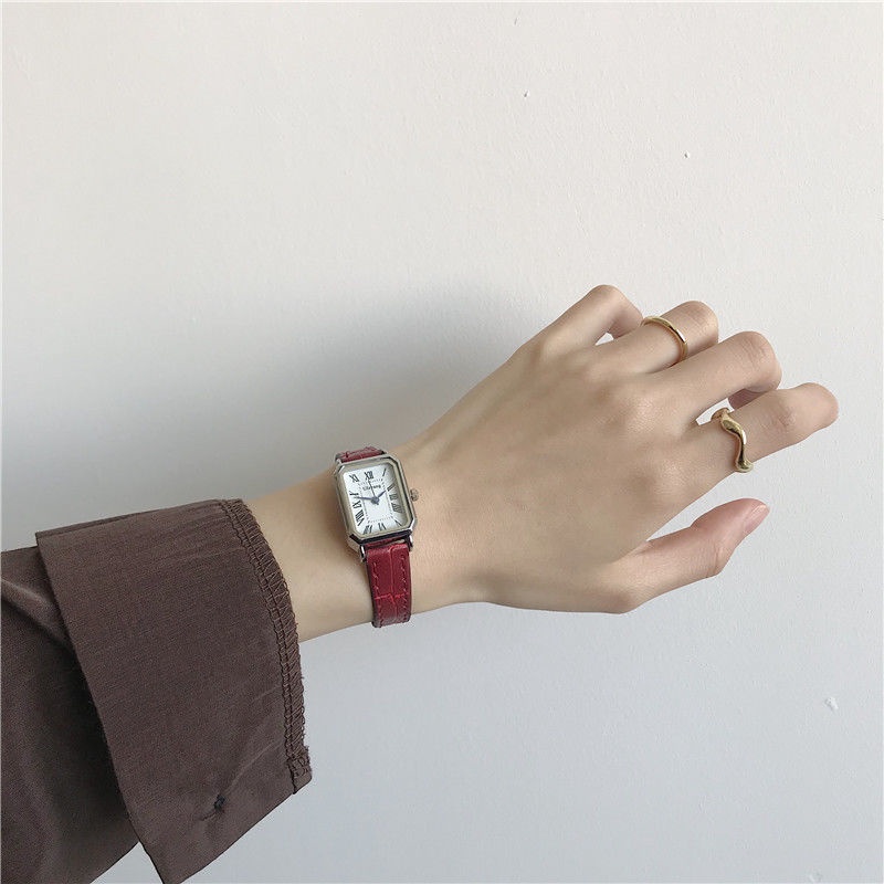 Đồng Hồ Winner Mặt Vuông Nhỏ Chống Thấm Nước Phong Cách Retro Cao Cấp Cho Nữ