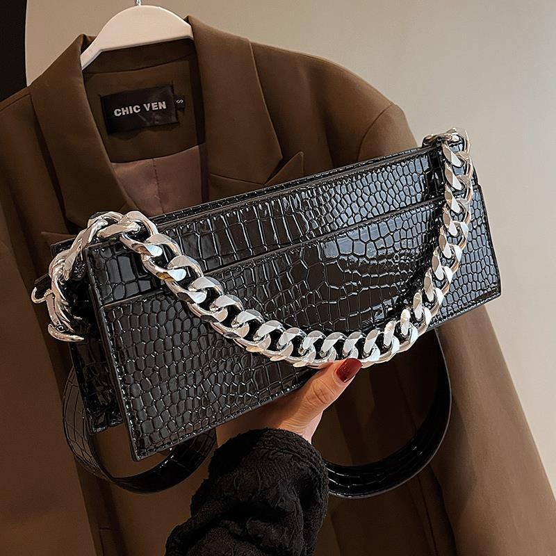 Túi hộp đeo chéo vai JASMIN NOIR họa tiết da cá sấu thời trang sành điệu cho nữ