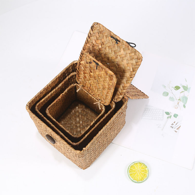 Hộp đựng khăn giấy bằng cói đan thủ công Hộp Đan Mây Thủ Công Hình Vuông Có Nắp Kích Thước 20x20x11cm