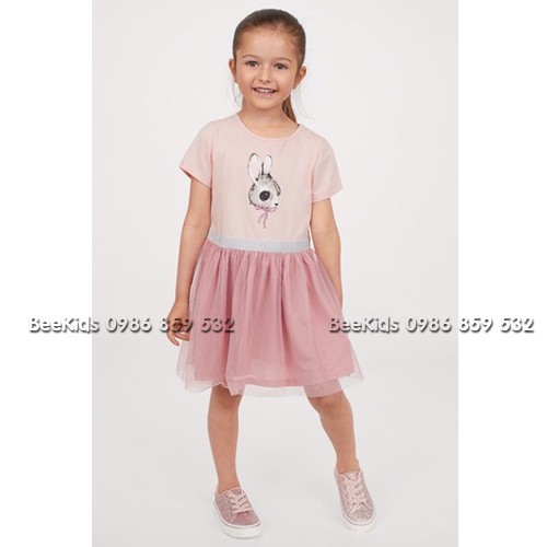 Váy hồng có chất loại cotton phối chân voan hình chú thỏ dành bé gái size từ 18 tháng đến 10 tuổi