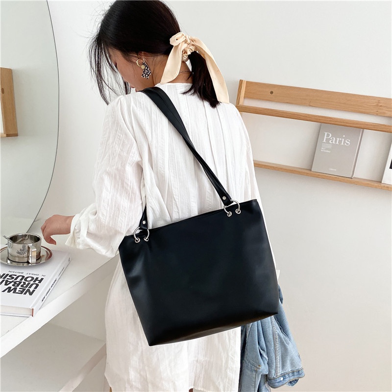 Túi đeo chéo vai IELGY phong cách Hàn Quốc thời trang sành điệu cho nữ