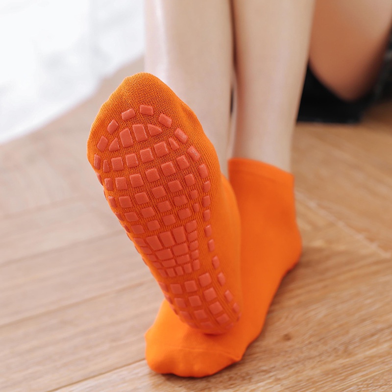 1 Đôi Tất Chống Trượt Thoáng Khí Màu Sắc Đơn Giản Cho Bé