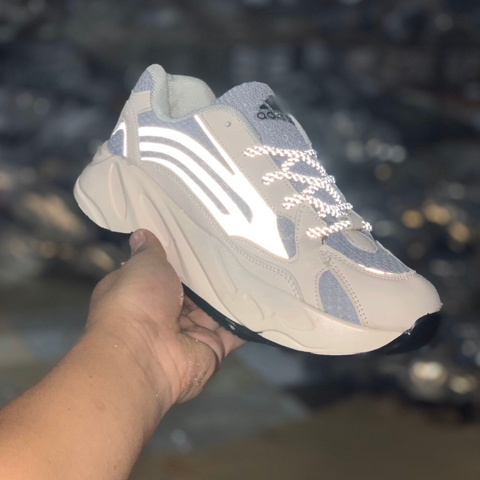 (Tặng hộp) giày yz 700 phản quang nam nữ. | BigBuy360 - bigbuy360.vn