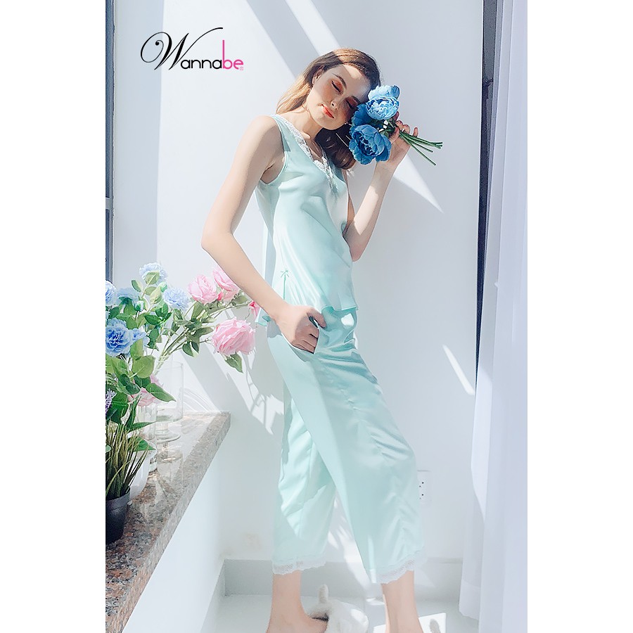 Đồ bộ mặc nhà phi lụa Wannabe bộ dài BDS11 cổ tim phối ren lạ mắt