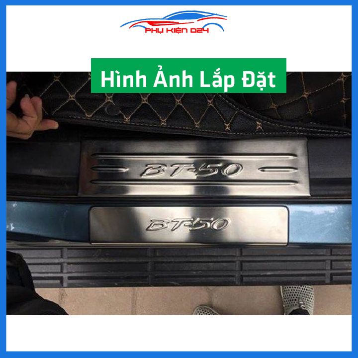 Bộ ốp bậc cửa trong ngoài BT50, BT-50 2015-2016-2017-2018-2019-2020-2021-2022 Inox chống trầy xe