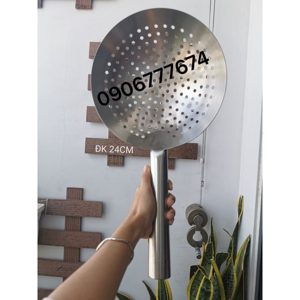 Vợt Vớt Xương/ Vớt Mì Cán Inox Loại 1 dày 1,6 ly.