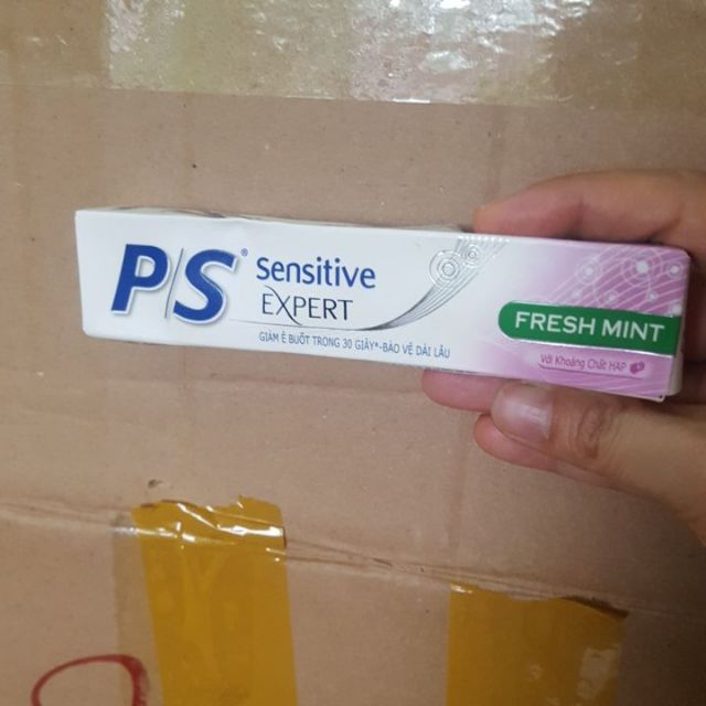 Tuýp kem đánh răng ps bị móp vỏ hsd 9/2023 trở đi