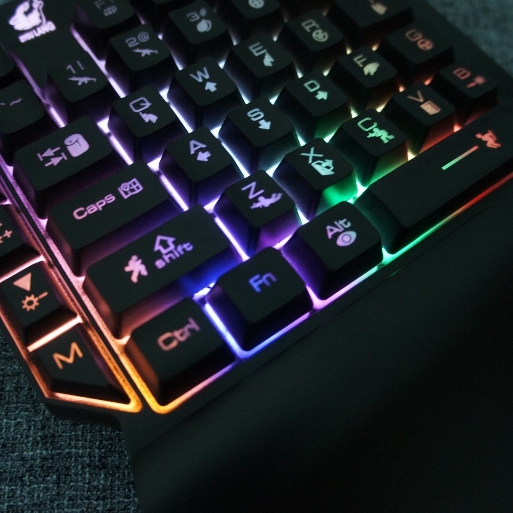 Combo bàn phím 1 tay gaming K15 chơi các game liên quân,freefire,...trên điện thoại | BigBuy360 - bigbuy360.vn