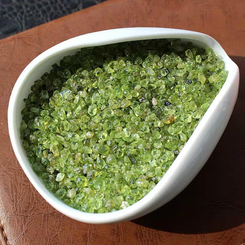 Đá vụn peridot xanh