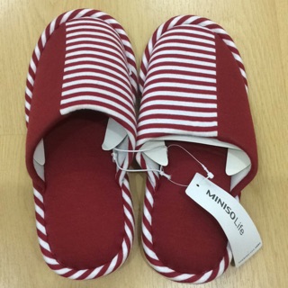 Dép đi trong nhà Miniso