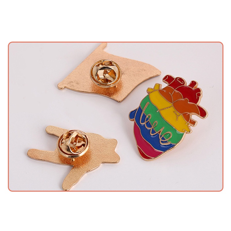 Trâm Cài Áo Hình Trái Tim Màu Cầu Vồng Xinh Xắn