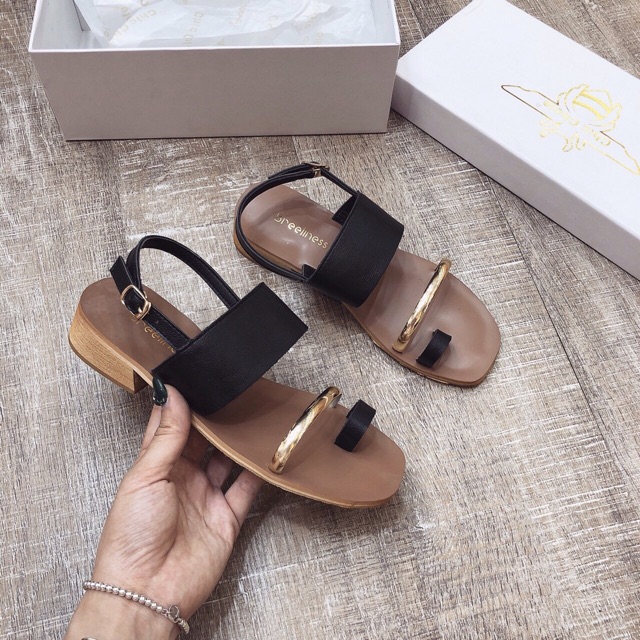 Sandal quai bạc fullbox