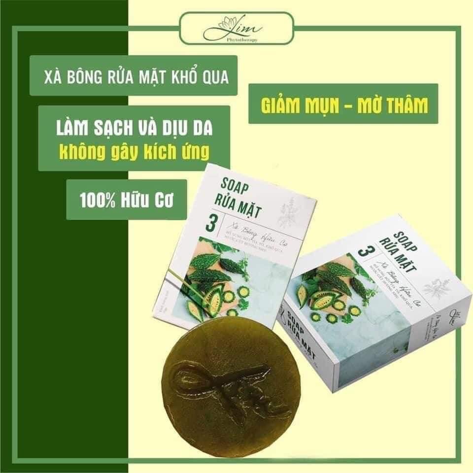 Soáp rửa mặt khổ qua LIM làm sạch da cân bằng độ ẩm.