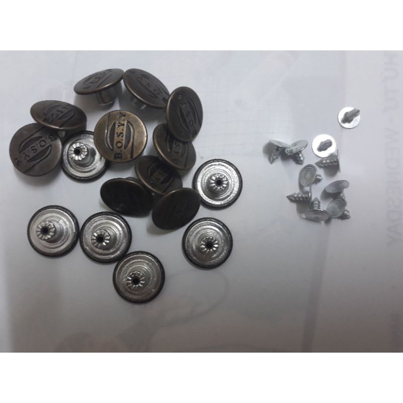 SET 3 BỘ CÚC BÒ ĐÓNG LÀM KHUY ÁO VÀ QUẦN