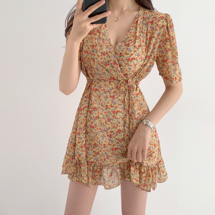 Đầm nữ hoa nhí tay ngắn dáng xòe Emilyshop