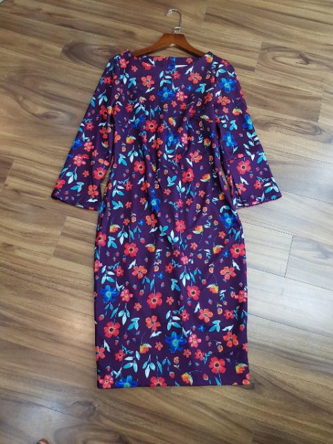 Đầm ôm in hoa CK Floral Sheath Dress