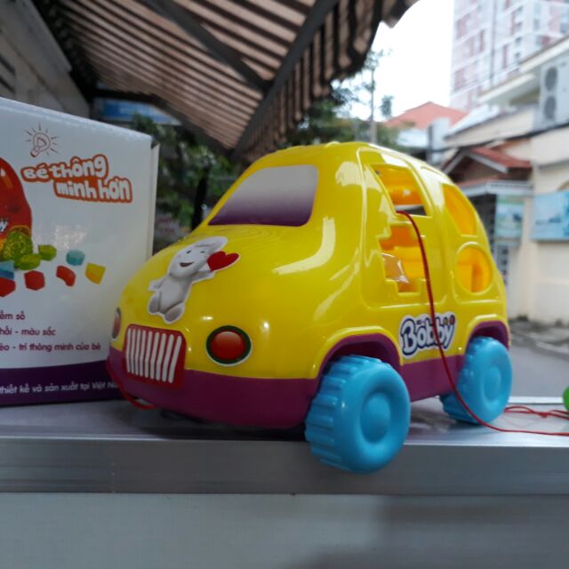 Xe ô tô thả hình cho bé