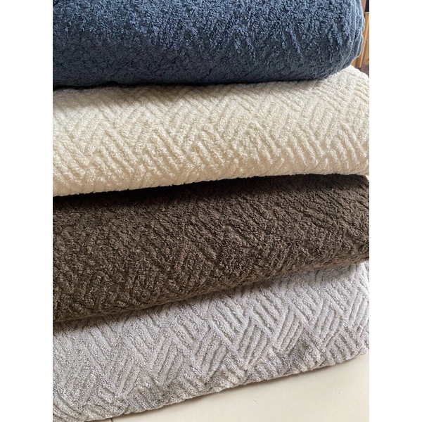 Khăn tắm xịn đét của Muji size đại 70*140cm loai 1 430g dệt Jacquard