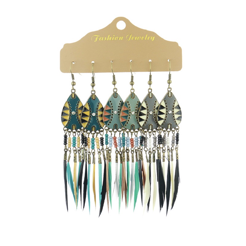 Khuyên tai tua rua lông vũ, Hoa tai boho nhiều màu sắc