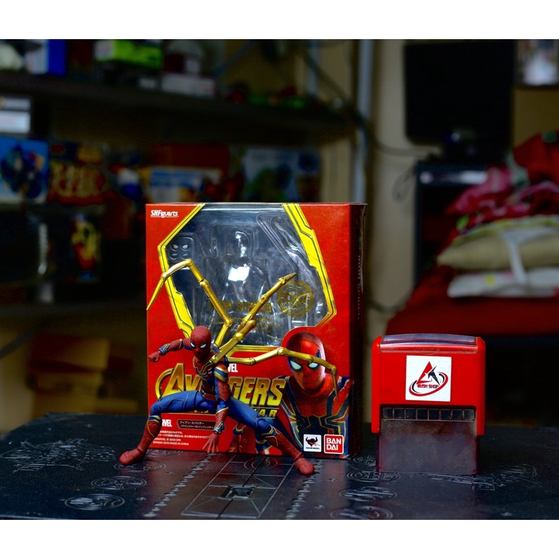 ĐỒ CHƠI MÔ HÌNH NHÂN VẬT SHF SPIDER MAN | IRON SPIDER