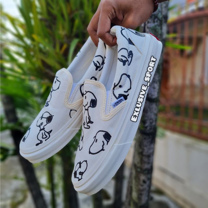 Giày Trượt Patin Vans Họa Tiết Chú Chó Snoopy Dễ Thương Cho Nam Và Nữ