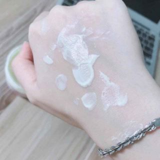 SIÊU TRẮNG-KEM BODY PHÂN TỬ NƯỚC