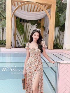 Đầm Hoa Nhún Ngực Xẻ Tà