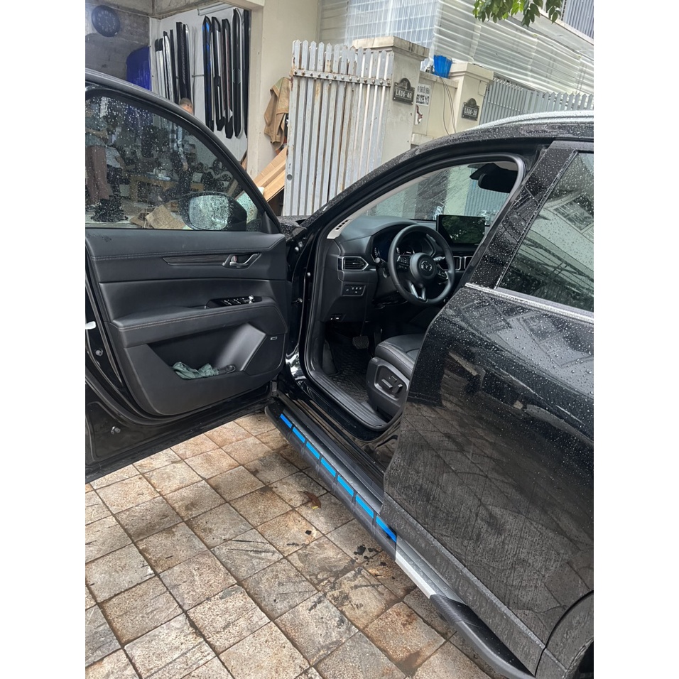 Bậc lên xuống, bệ dẫm chân,bệ bước chân cho xe Mazda CX5 2018 - 2022