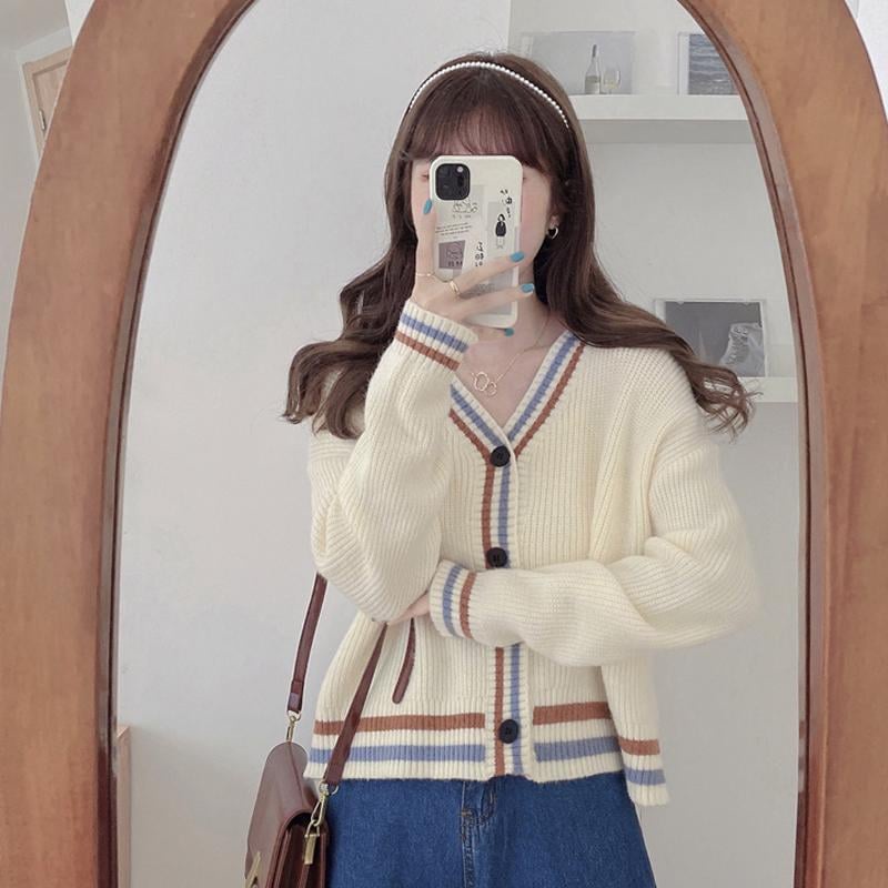 (Order) Áo khoác len cardigan form dáng ngắn viền kiểu màu kem sữa xinh xắn kiểu Hàn Quốc có size