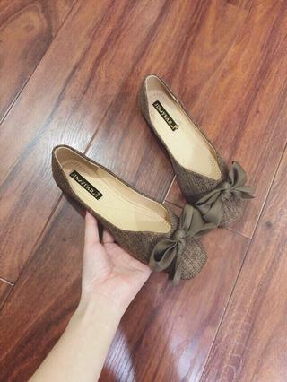 Giày bệt thắt nơ
