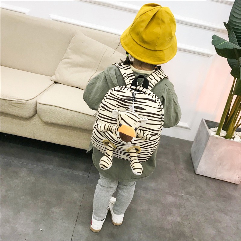 BaloHome - Balo cho bé đi chơi, đi mẫu giáo, Chất nhung mềm, Hình thú rừng đáng yêu