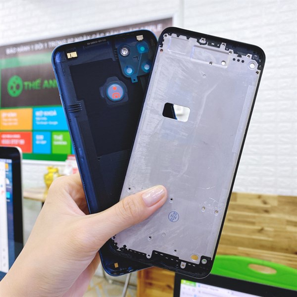 Bộ vỏ Realme C12