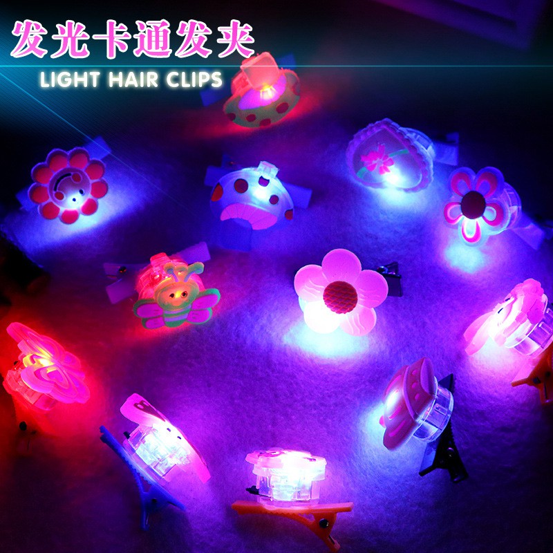 Kẹp tóc cho bé họa tiết hoạt hình có đèn Led trang trí dễ thương