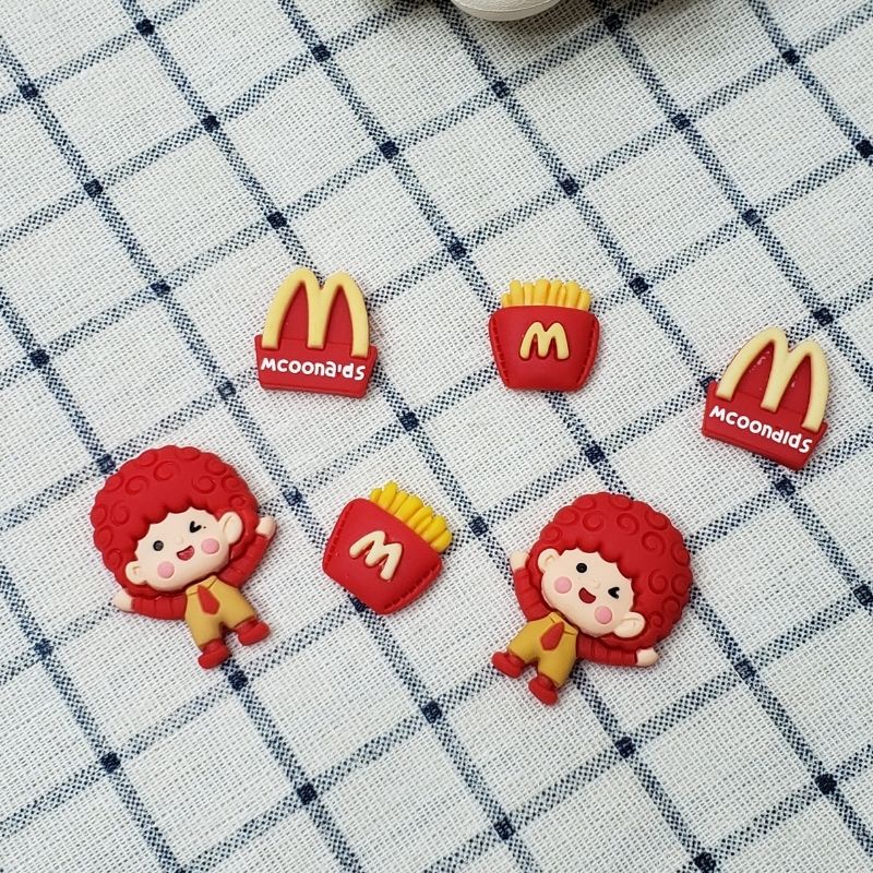 sticker dép crocsPhụ Kiện Trang Trí Giày Hình Hoạt Hình Đáng Yêu