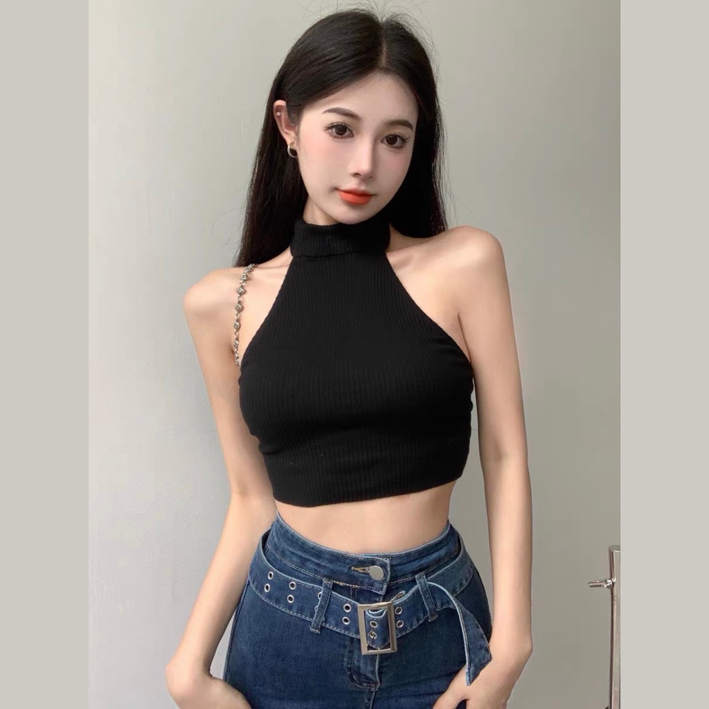 Áo yếm cổ lọ hở lưng cài nút ngọc phong cách sexy