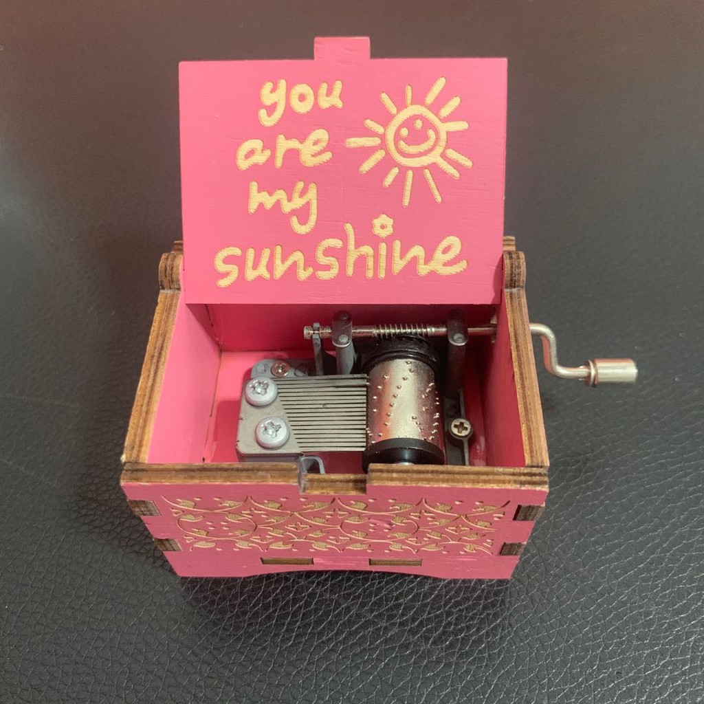 Hộp Nhạc Bằng Gỗ Khắc Chữ You Are My Sunshine Cho Bé