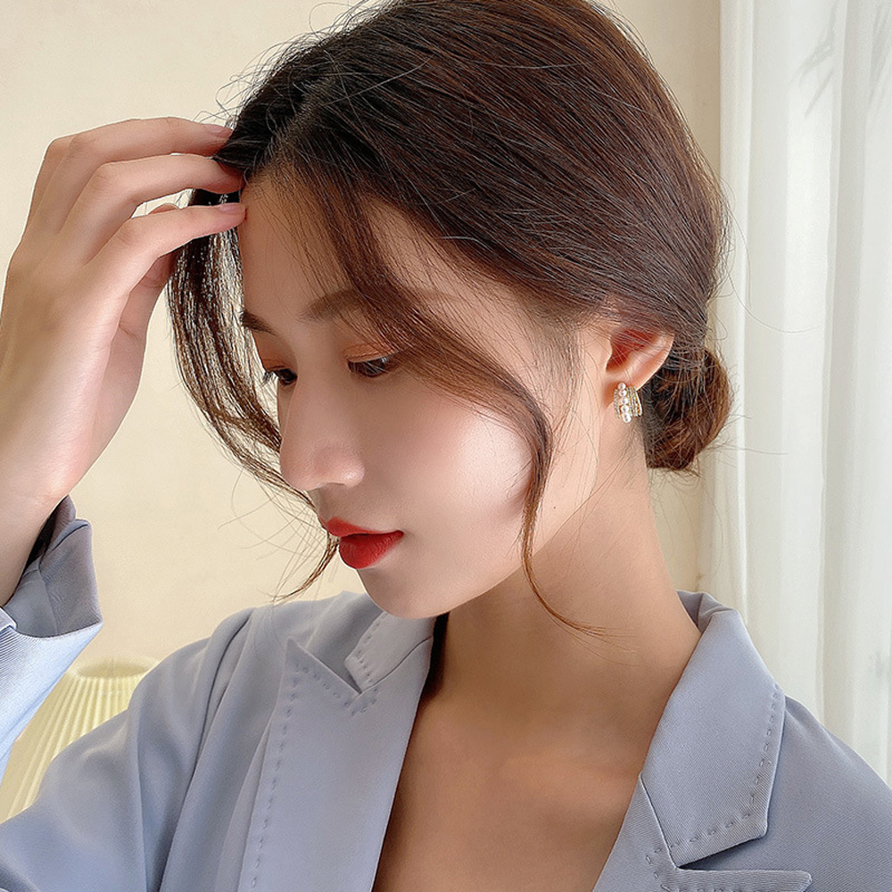 Khuyên Tai Nữ Trang Dáng Dài Tạo Hình Độc Đáo