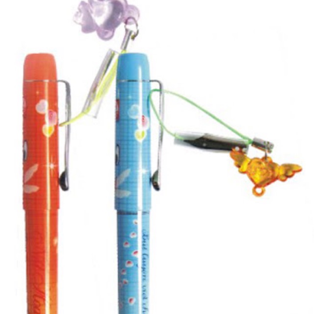 Bút máy Hồng Hà nét hoa 2216