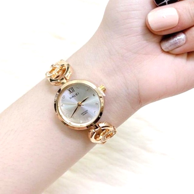 Đồng hồ Halei nữ lắc tay đính đá 968