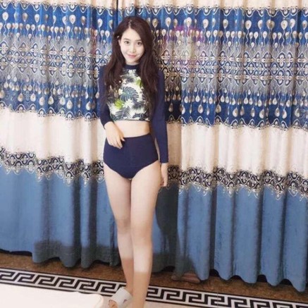 Bộ bikini đi biển cao cấp họa tiết hoa