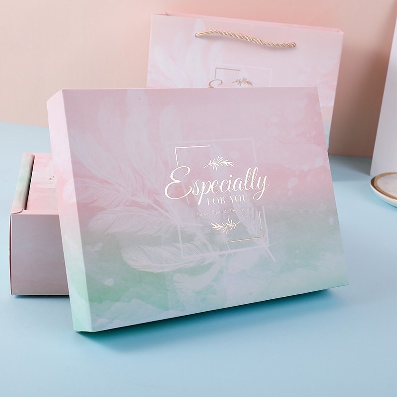 Set túi và hộp đựng quà lông vũ siêu xinh