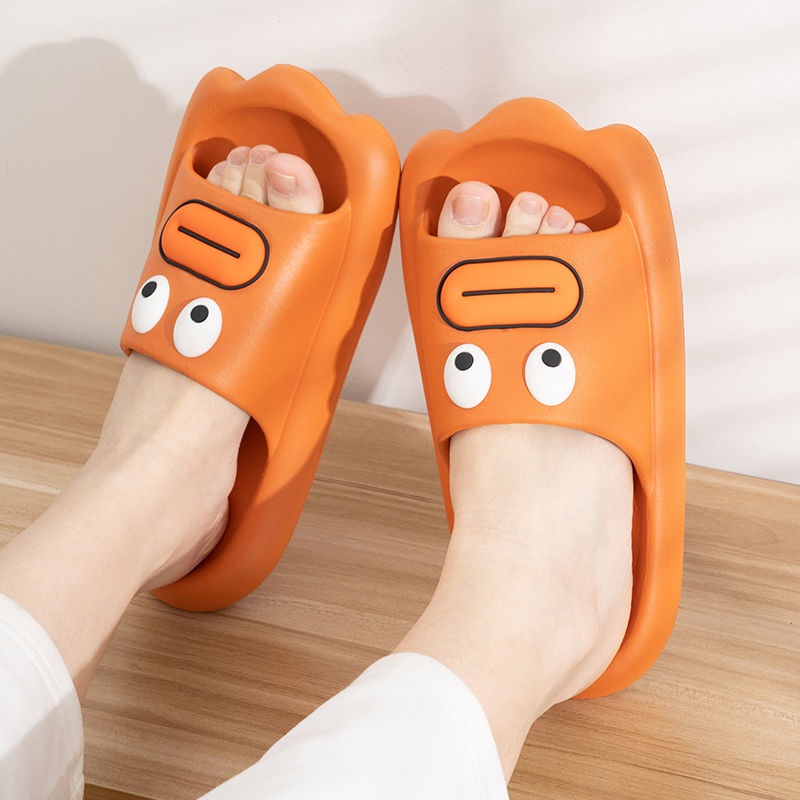 Đôi dép vui nhộn Dép Đi Trong Nhà Chống Trượt Họa Tiết Hoạt Hình Thời Trang Mùa Hè